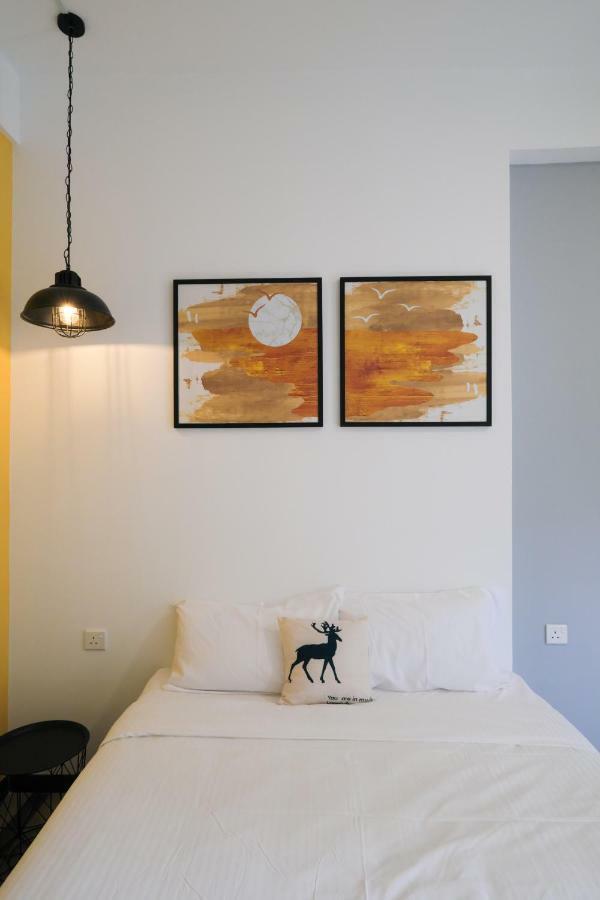 Arte S Abstracter Family Stays~The Eyes Of Penang * Hi-Speed Wifi Джорджтаун Экстерьер фото